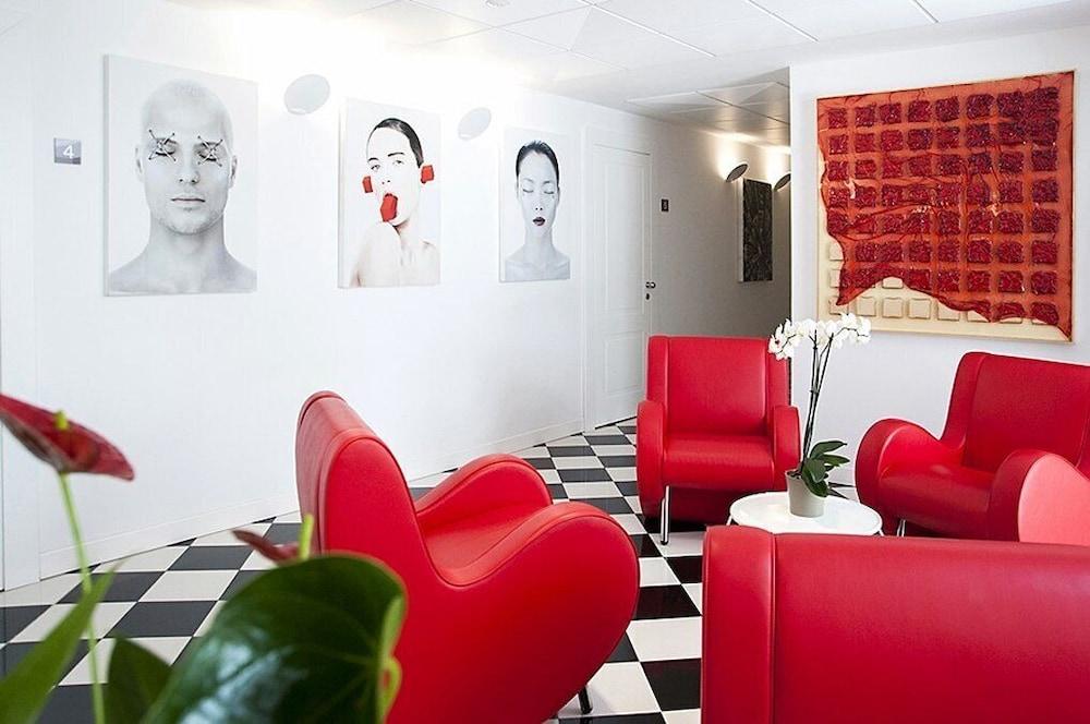 & Urban Padel Apart-hotel