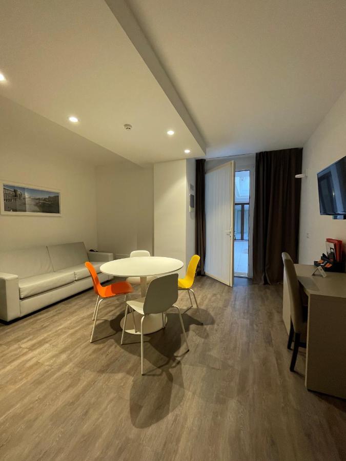 Apart-hotel & Urban Padel 4*